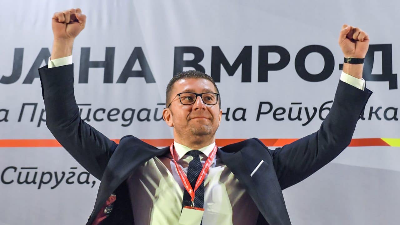 налсовна слика